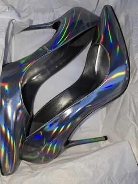 NEW Stuart Weitzman Gorgeous Heels In Box